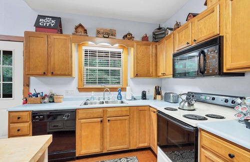 Townsend Cabin | One Bedroom with Loft! Two Bath Cabin Retreat with Fire Ring WiFi, & Pool Access