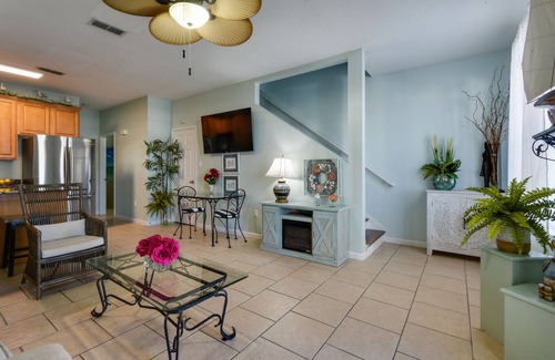 Gulfport House | One block from the Gulf