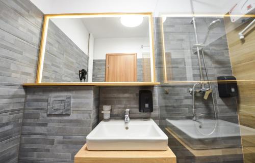 Bucharest City-Centre Apartment | One by One - Downtown
