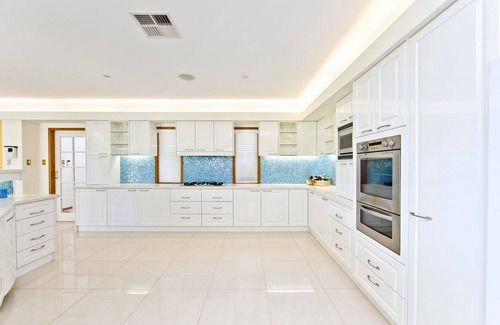 One Mile House | One Mile Mansion - Private Coastal Retreat