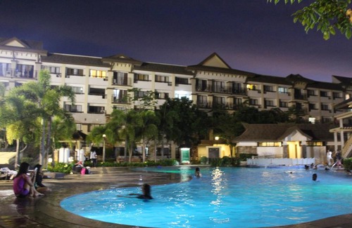 Davao Apartment | One Oasis A6 Free Pool 5mins walk SM Mall