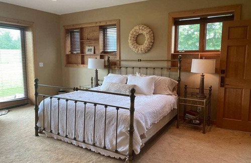 Oakpark Cabin | One Of A Kind Home in VA Wine Country on 50 acres