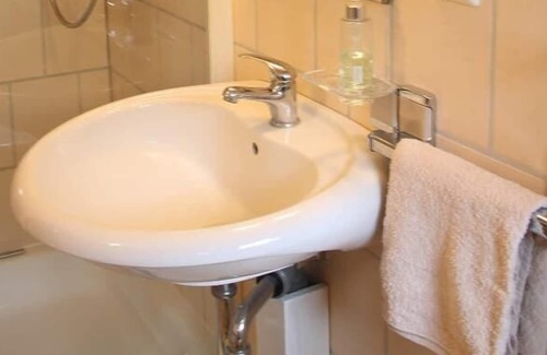 Beratzhausen Apartment | One-room apartment 25m2 in the countryside with free WLAN