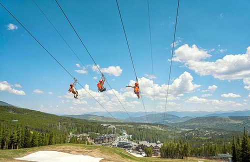 Peak 8 Apartment | One Ski Hill Place S8414