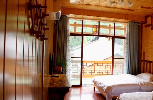 Wulingyuan House | one step to heaven inn
