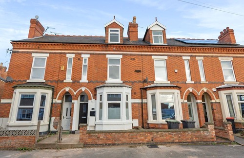 Beeston Apartment | OnPoint-Modern & Fresh Studio Apt