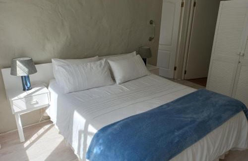 Onrus House | Onrus Garden Cottage, Sunny and Spacious