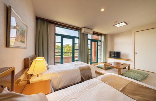 Sasebo Hotel | Ooedo Onsen Monogatari Premium Saikaibashi