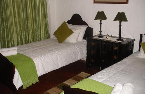 Beacon Bay Bed & Breakfast | Oom Daan's B&B