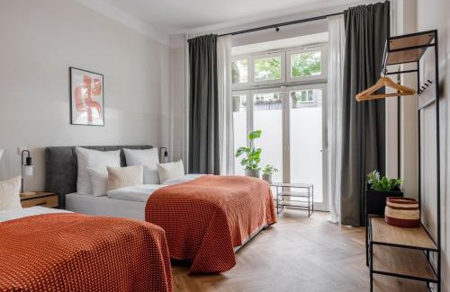 Friedrichshain Apartment | oompH Berlin Minimalist & Mighty - 1 BR hosting up to 6