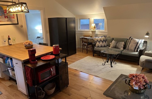 Sheffield House | Open for ski season or full time rental. Book 2024 Summer Season now for less.