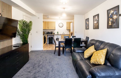 Southampton Apartment | Open Mind Property - Luxury Apartment Near Hospital