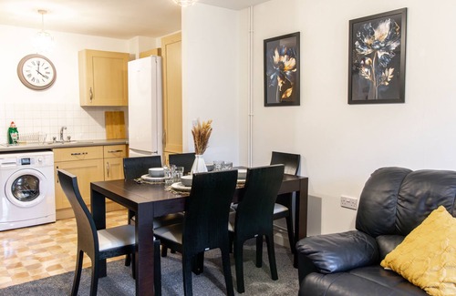 Southampton Apartment | Open Mind Property - Luxury Apartment Near Hospital