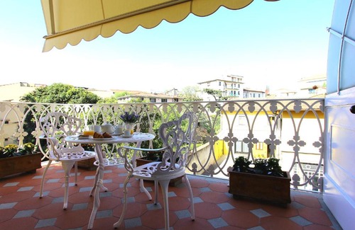 Santa Maria Novella Apartment | Opera D'Arte Apartment City Center