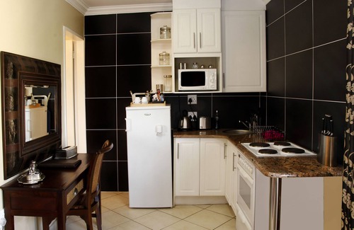 Constantia Park House | Opikopi Guest House