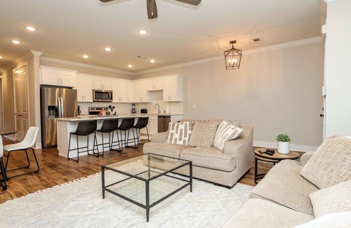 Oxford House | “Opulence in Oxford”