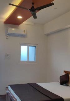 Tirupporur Hotel | Orange Residency