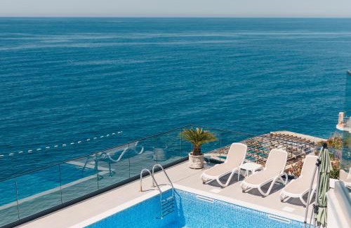 Bar Villa | Orange Villa - 7 Bedrooms - 5 Star Location - Views - Pool