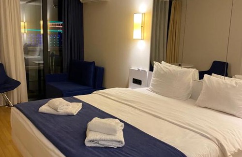 New Boulevard Apartment | Orbi City Aparthotel With Sea View