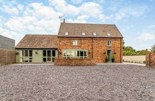 Pontesbury Cottage | Orchard Barns - UK47200