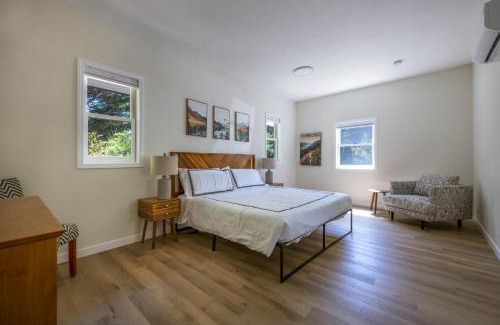 Lyle House | Orchard Haven Combo