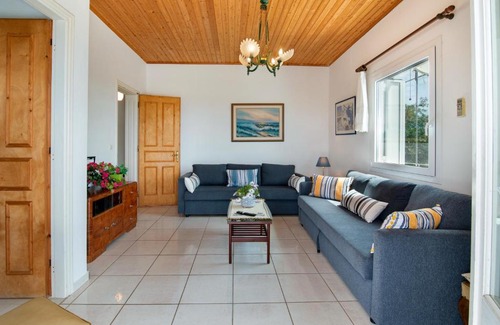 Vlachopoulatika Villa | Oregano Luxury Villa