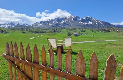 Zabljak House | Organic Family Farm