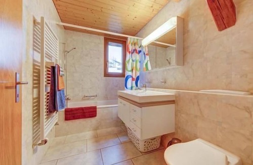 Escholzmatt Other | Organic farm Balm