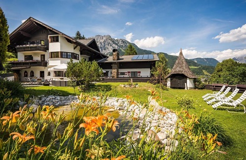 Groebming Cottage | Organic suite with shower or bath, WC, balcony - Landhaus St. Georg