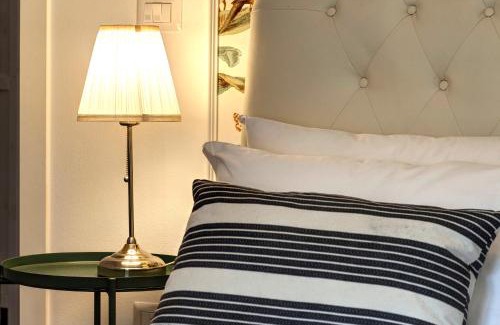 Santa Maria Novella Apartment | Oricellari Apartment by Mamo Florence
