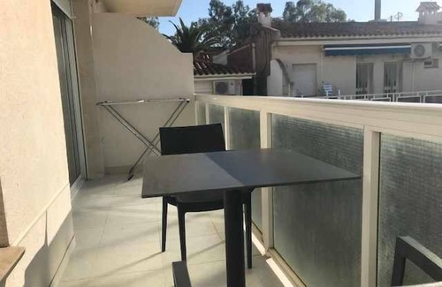 Sant Carles de la Rapita Apartment | ORNIS "Botiguer": 2bedrooms+sofa-bed 4/6 pers. balcony garden view