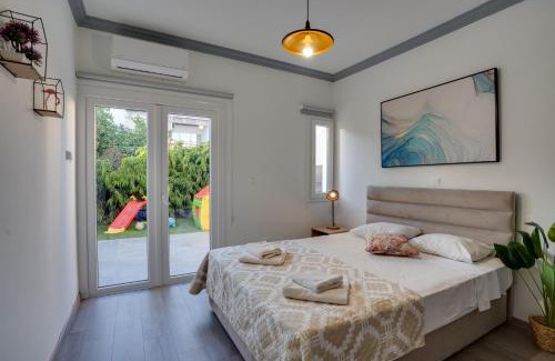 Oroklini Apartment | Oroklini Star 200metres From The Sandy Beach