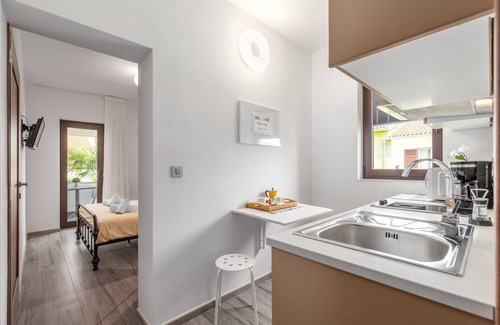 Spadici Apartment | Oroz/Oroz Studio II