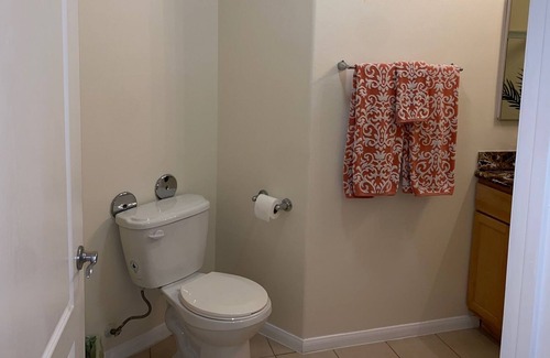 The Flats Apartment | Orsini Luxury Retreat: 2BR/2BA