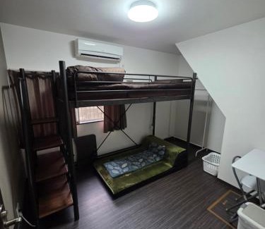 Ikeda House | Osaka Itami Airport NINN 大阪伊丹空港 にん