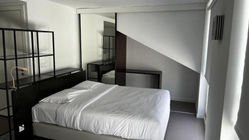Sao Joao de Deus Apartment | Oscar Concept Apartments