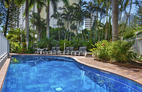 Main Beach Apartment | Oscar on Main Resort