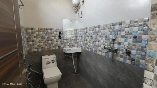 Sanganer House | OSHO Villa Homestay Near Airport