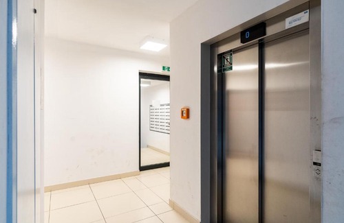 Czyzyny Apartment | Osiedle Avia Cosy Apartment by BookingHost