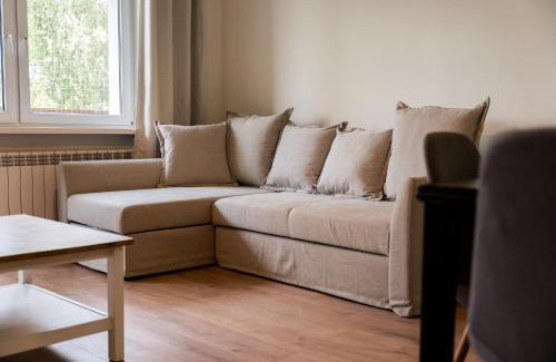 Stare Miasto District Apartment | Osiedle Sobieskiego Comfort Apartment by BookingHost