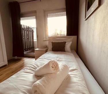 Ibbenbueren Apartment | Osnabrücker Strasse Wooon 16 I 2 Bäder I große Küche I WLAN I Parken