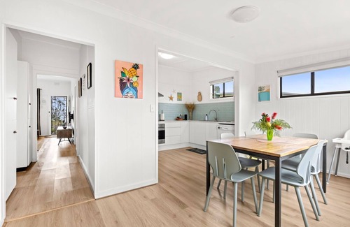 Callala Bay House | Osprey - Pet Friendly Waterfront