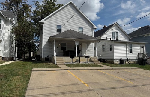 Old North Columbus House | OSU Campus Area Cozy Townhome
