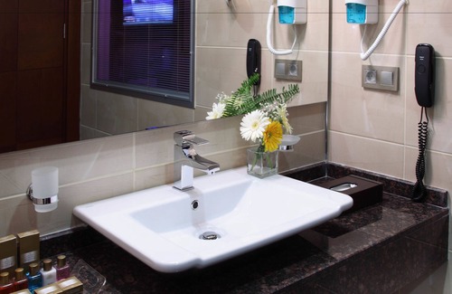 Seyhan Hotel | Otel Senbayrak City