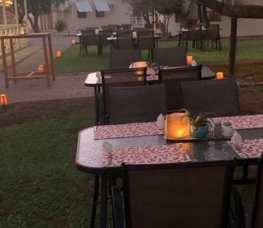 Otjiwarongo Cabin | Otjibamba Lodge