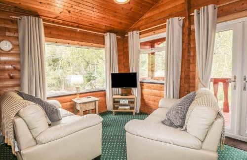 Marybank House | Otter Lodge