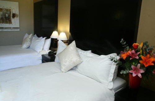 Oudtshoorn Hotel | Oudtshoorn Inn Hotel
