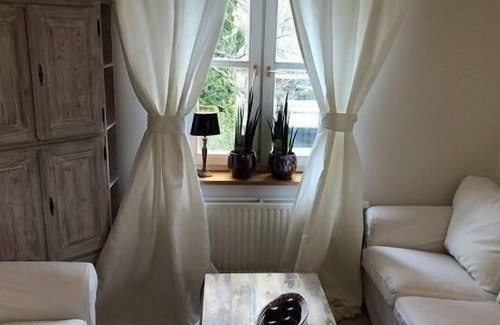 Hamburg-Barmbek Apartment | Our attic apartment no. 20 is located in our apartment house Kunaustraße.