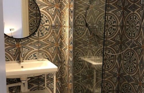 Hamburg-Barmbek Apartment | Our attic apartment no. 20 is located in our apartment house Kunaustraße.