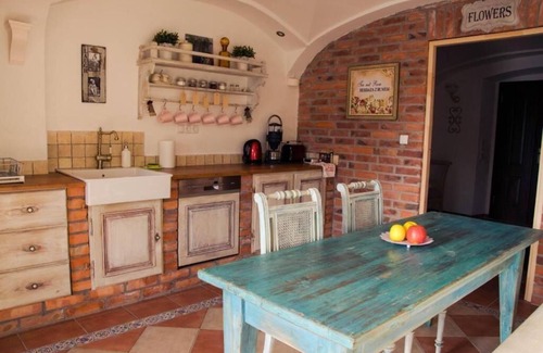 Lesna House | Our Chabazie